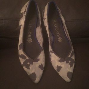 Rothys Camo Size 9